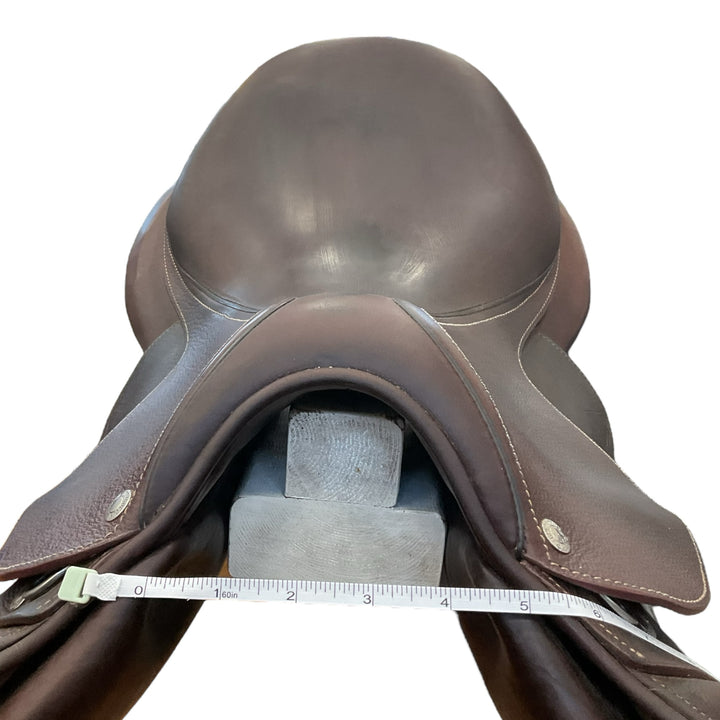 17.5" Devoucoux Biarritz S Medium Used Hunter/Jumper Saddle - H