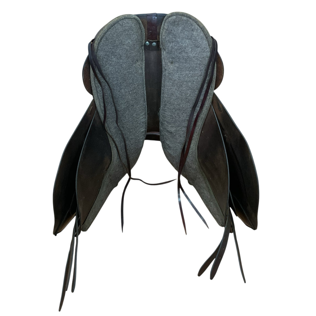 17.5" Tucker Equitation Endurance Medium Used Pleasure Trail Saddle - H