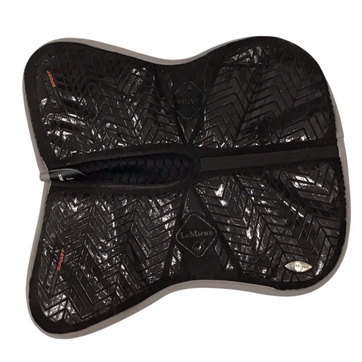 LeMieux Sport Memory Foam Non Slip Half Pad Black Used - H