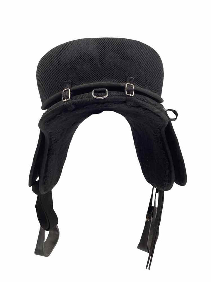 17" Cashel used endurance saddle black treeless with pad and stirrups B