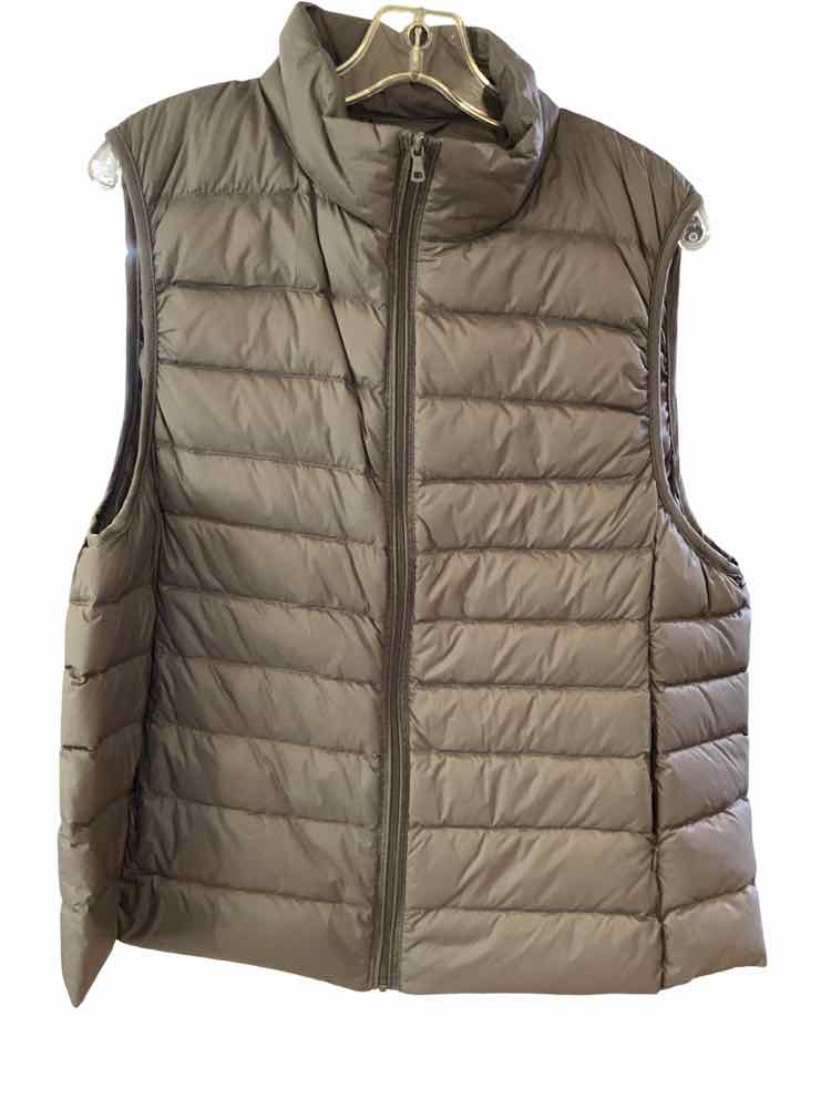 TKEQ new grey vest ladies 2xl B