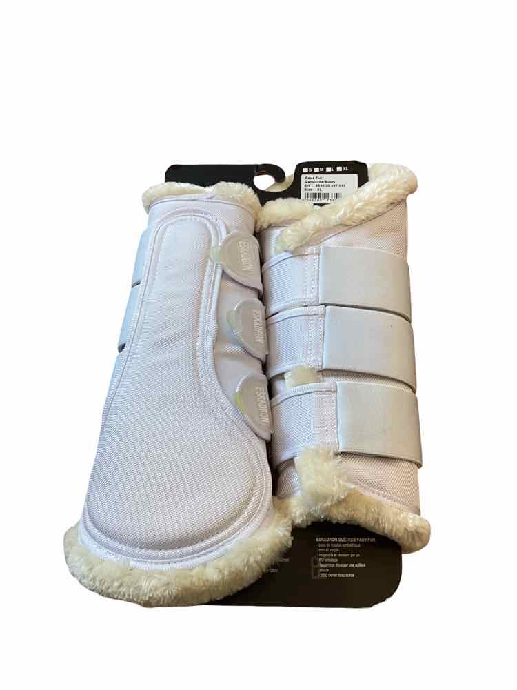 New large white brush boots B