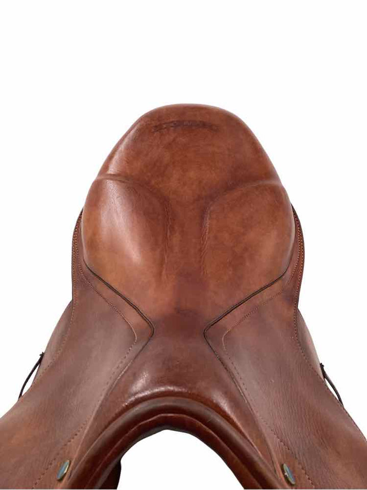 17.5" Stubben Portos used close contact saddle B