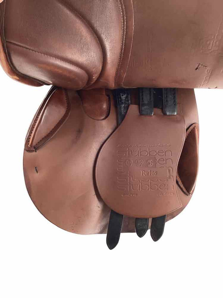 17.5" Stubben Portos used close contact saddle B