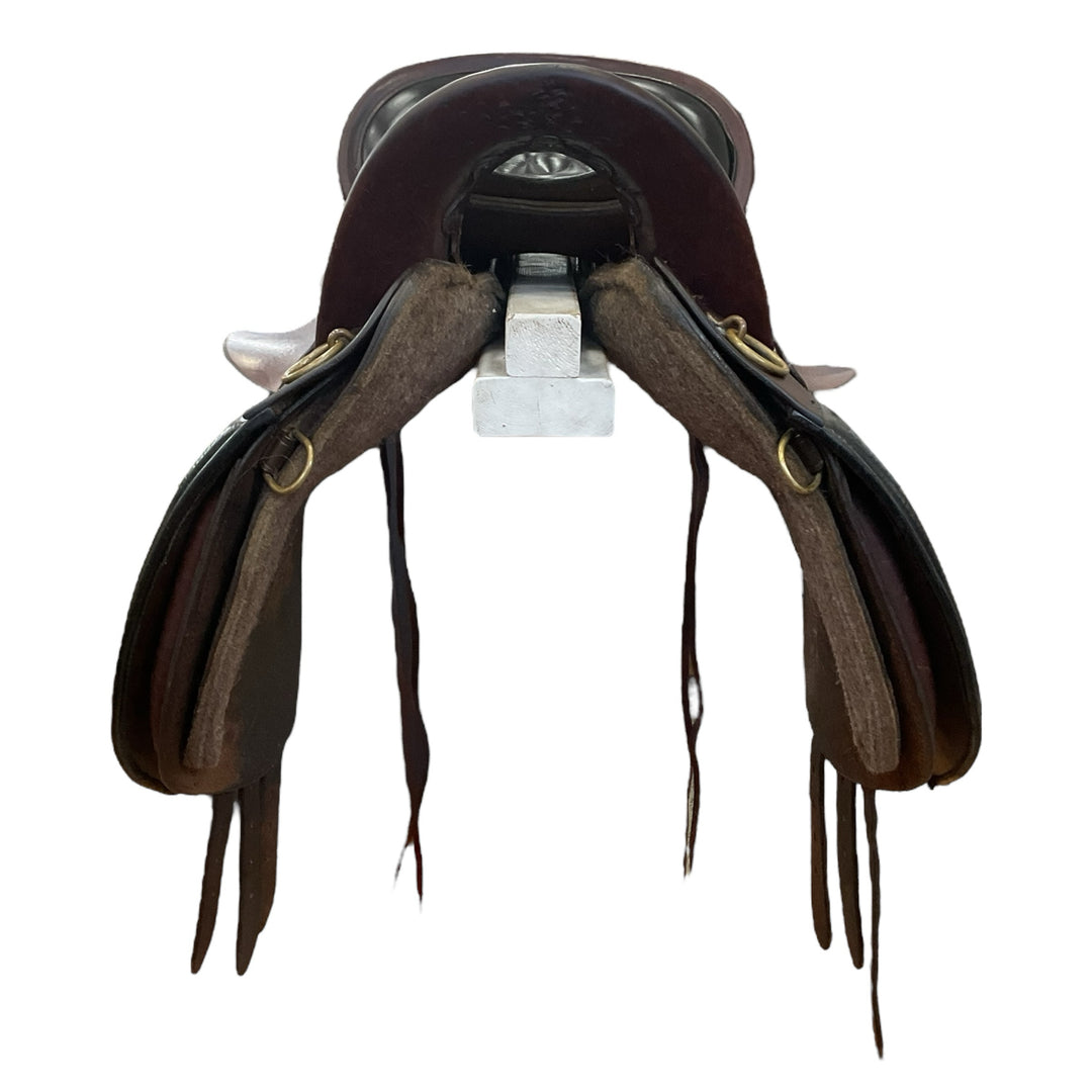 17.5" Tucker Equitation Endurance Medium Used Pleasure Trail Saddle - H