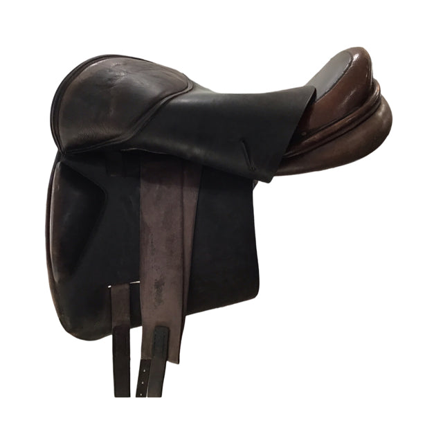 18" A.J. Foster Lauriche Medium Wide Tree Used Dressage Saddle - C