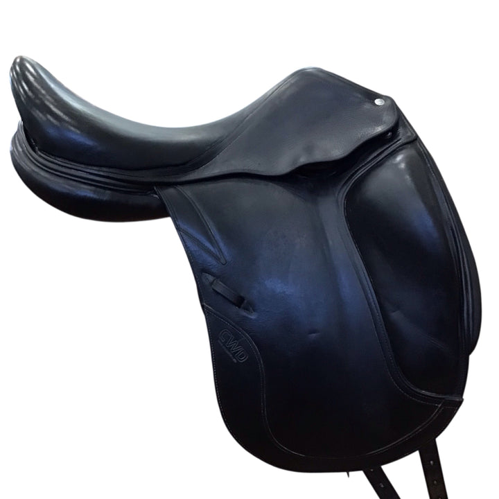 18" CWD SE05 Medium Used Dressage Saddle - H