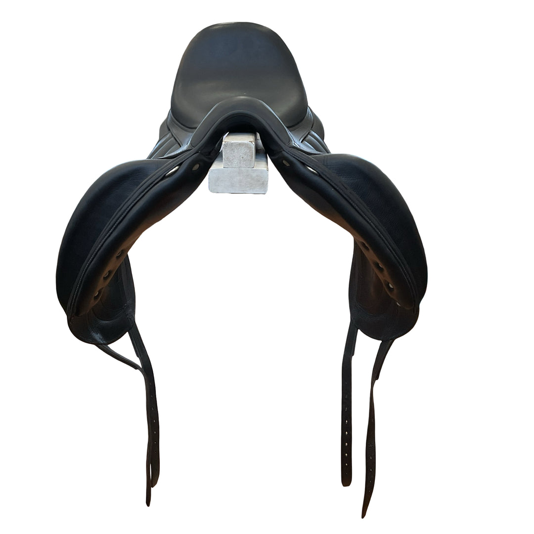 17" Antares Cadence Wide Used Dressage Saddle