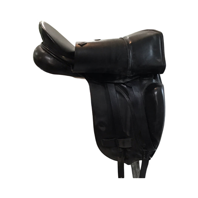 18" Albion SL Medium Wide Tree Used Dressage Saddle - C