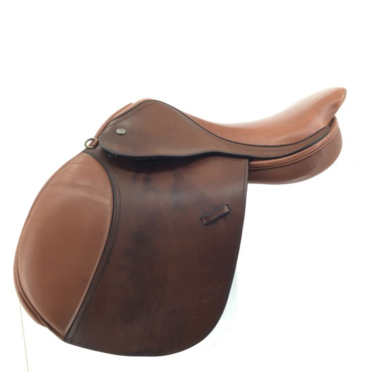 17" Crosby XL used close contact saddle B