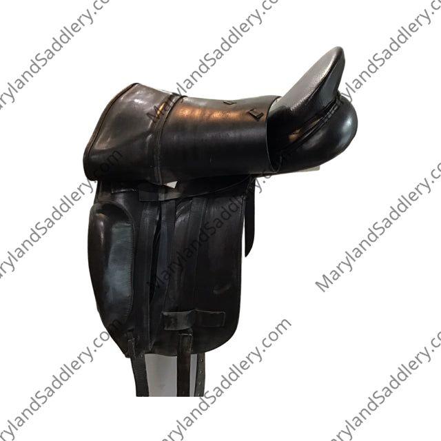 18" Albion SL Medium Wide Tree Used Dressage Saddle - C