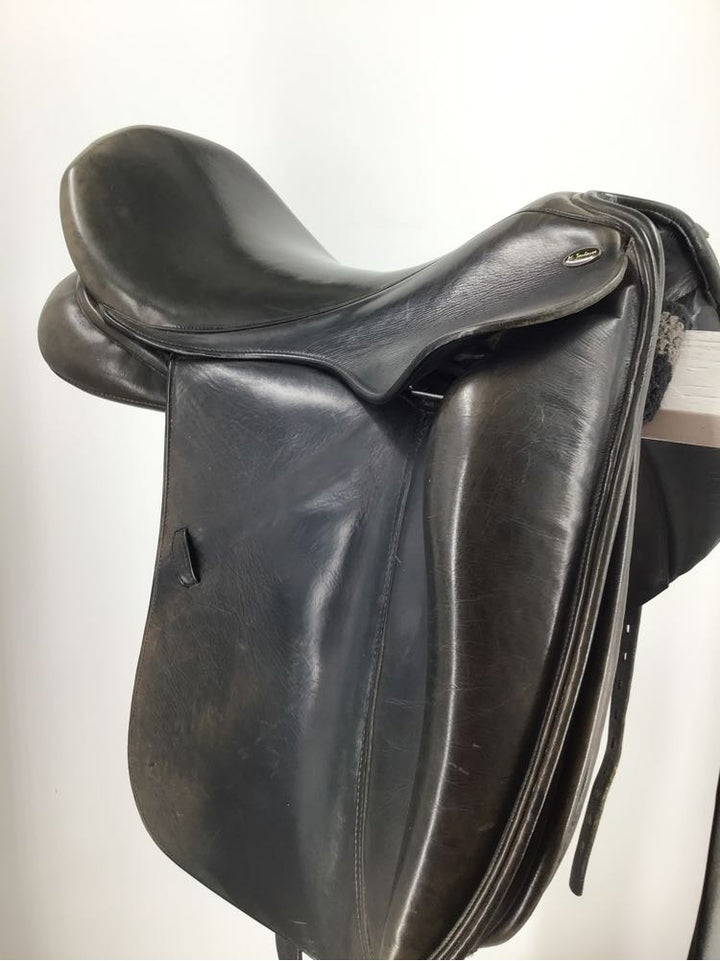 18.5" M Toulouse wide black used dressage saddle B