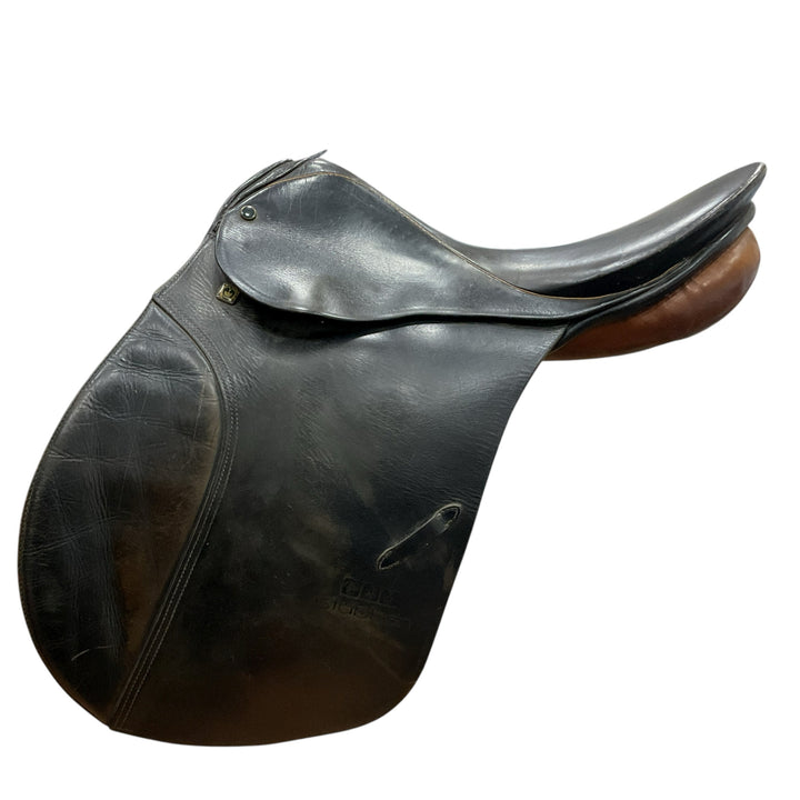 17" Stubben Siegfried 31cm Med/Wide Used All Purpose Saddle - H