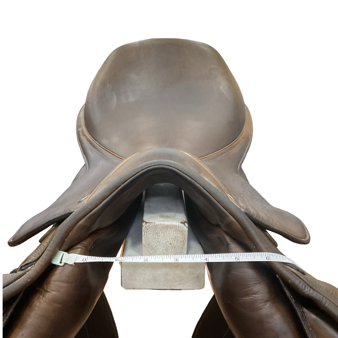 17" Intrepid Pro-Trainer Arwen Deluxe Adjustable Used Hunter/Jumper Saddle