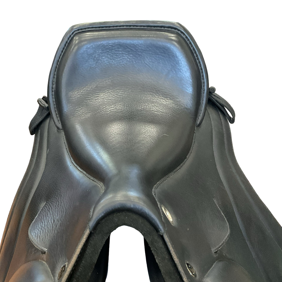 S1 (16-17") DP Saddlery Majestro Adjustable Used Baroque Style English Saddle