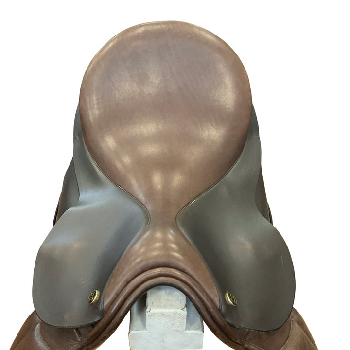 18" Derby House Wide Used Dressage Saddle