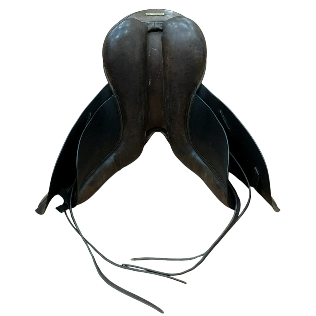 17" Windsor Elite Med/Wide Used Dressage Saddle - H