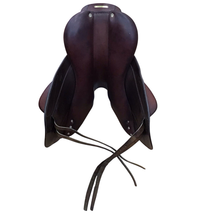 17.5" CWD SE09 Medium Used Hunter/Jumper Saddle - H