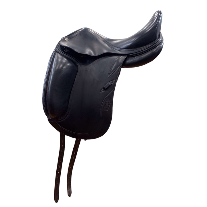 16.5" CWD SE05 Medium Used Dressage Saddle - H