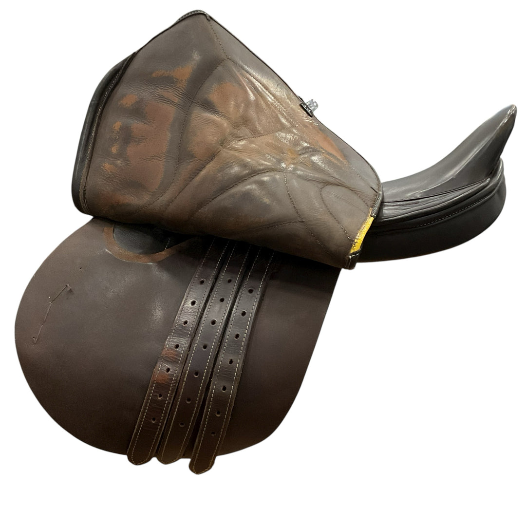 18" Unbranded X-Wide Used Hunter/Jumper Saddle - H