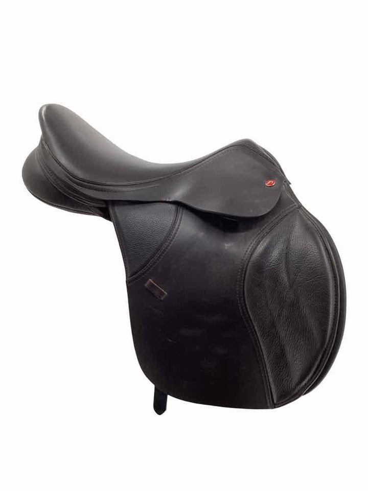 17" Thorowgood used close contact saddle B