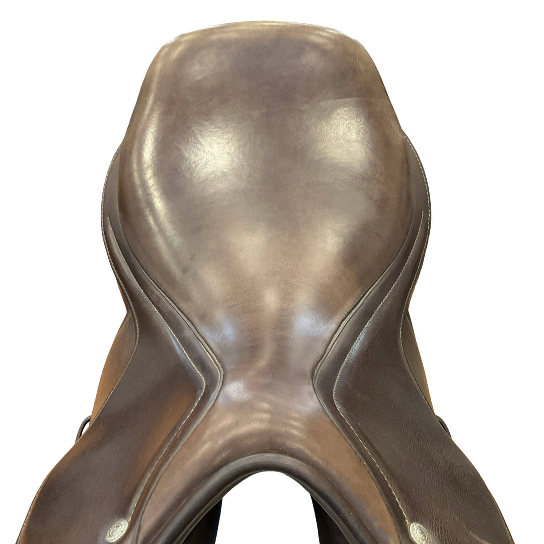 17.5" Intrepid International Pro-Trainer Adjustable Used Hunter/Jumper Saddle