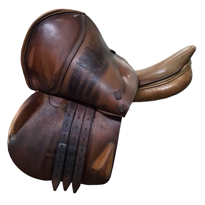 17" Amerigo Narrow Used Hunter/Jumper Saddle - H