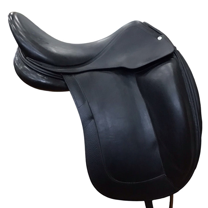 17" Antares Medium Used Dressage Saddle - H