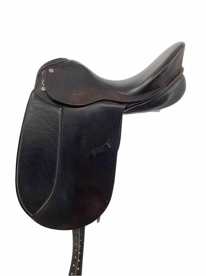 17" Jorges Canaves used dressage saddle B