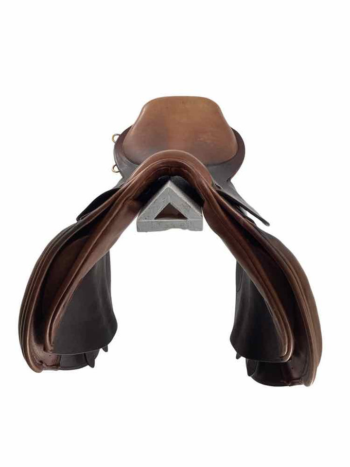 17.5" County stabilzer close contact saddle