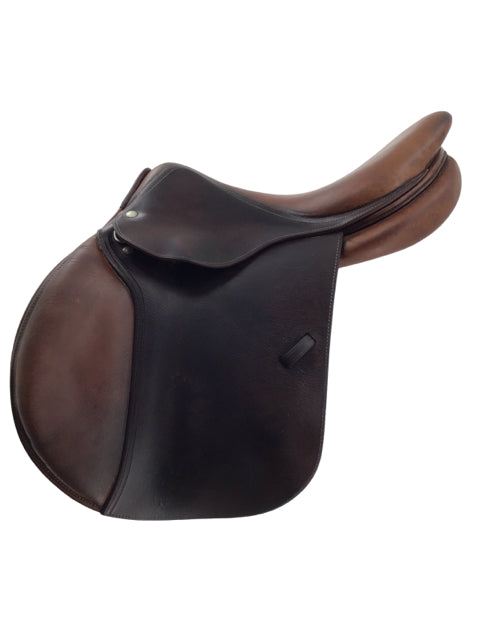 16.5" Devoucoux used close contact saddle B