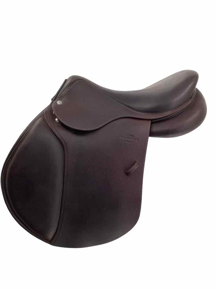 16.5" Devoucoux used close contact saddle has cover B