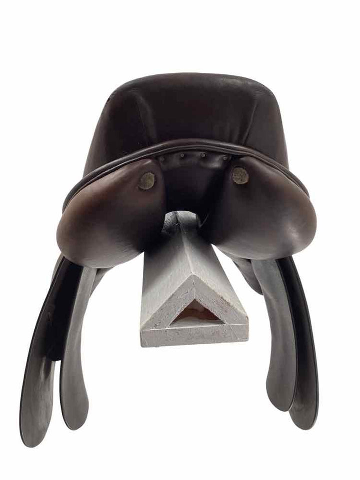 16.5" Dover Circuit used close contact saddle