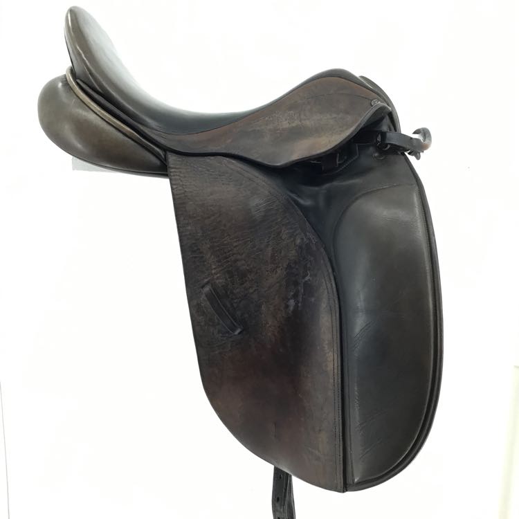 17" County Connection used dressage saddle B