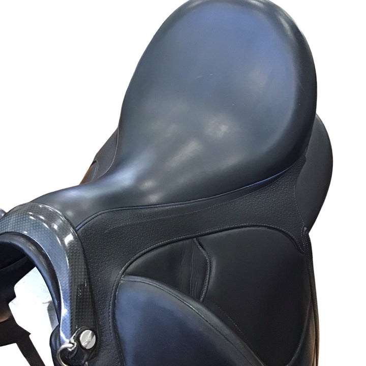 17" - 17.5" 002 Devoucoux Makila Harmonie Medium Used Dressage Saddle - H