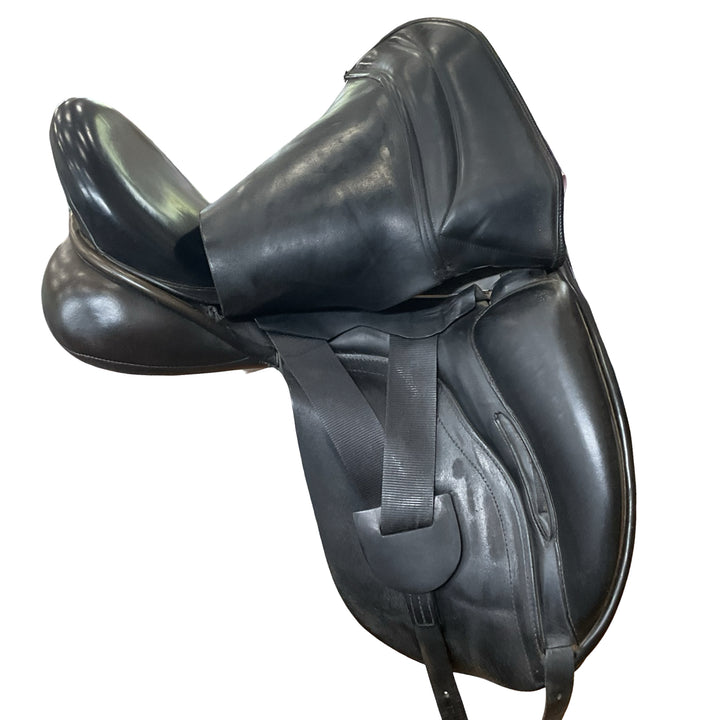 17.5" Hulsebos Dress CC Wide Used Dressage Saddle