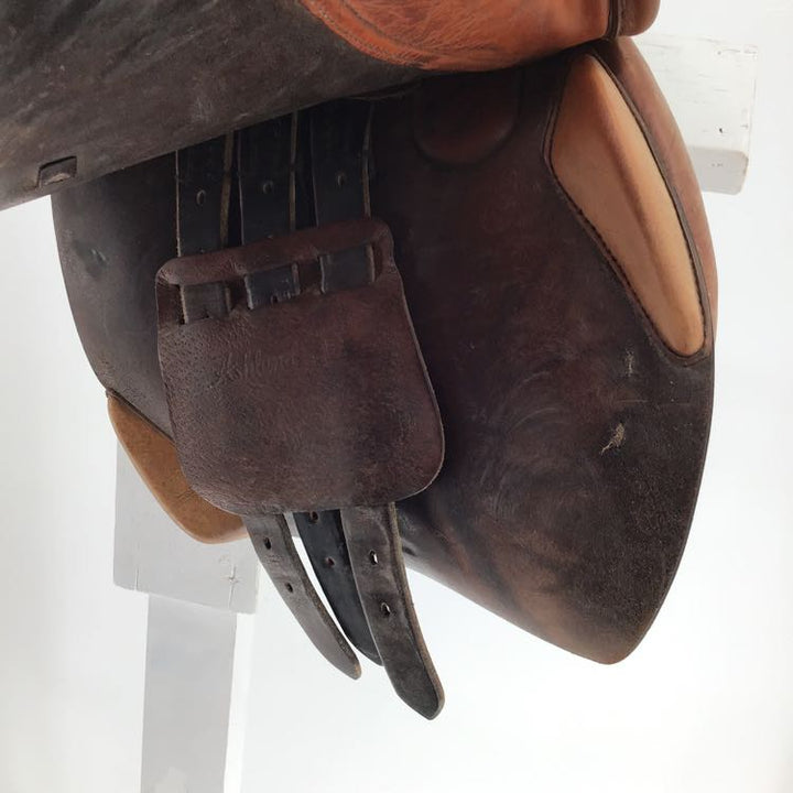 17" Ashland used close contact saddle B