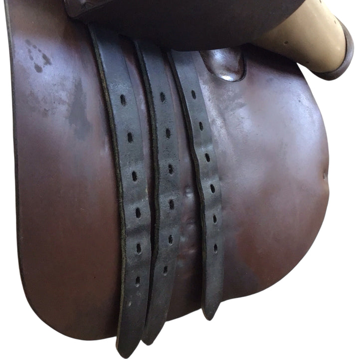 17" Stubben Zaria De Luxe 30cm Medium Used Hunter/Jumper Saddle - H