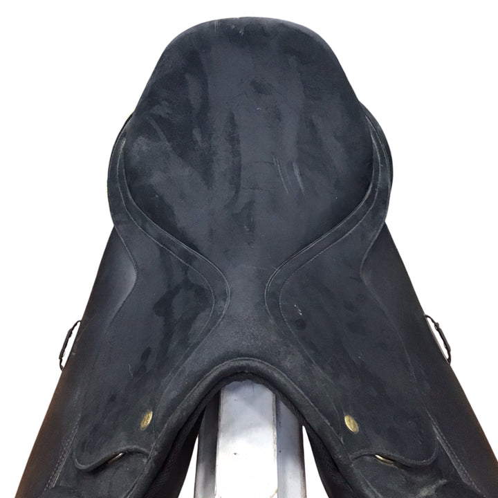 17" Wintec Pro Adjustable Used Hunter/Jumper Saddle - H