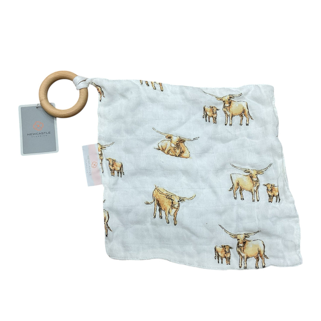 Newcastle Classics Baby Teething Ring/Cloth Cow Print New - H