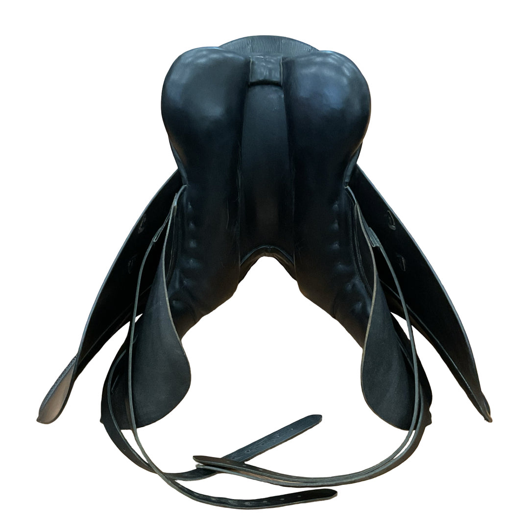 17.5" Rembrandt Wide Used Dressage Saddle