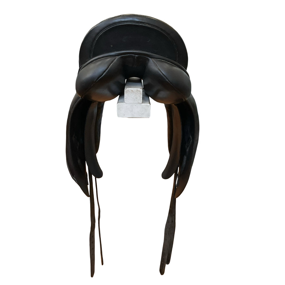 17" County Connection Medium Used Dressage Saddle