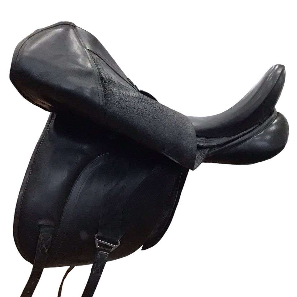 18" Custom Saddlery Wolfgang Solo Wide Used Dressage Saddle - H