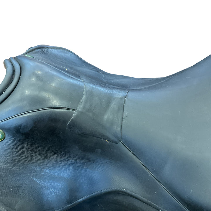 17" Hulsebos Narrow Used Dressage Saddle