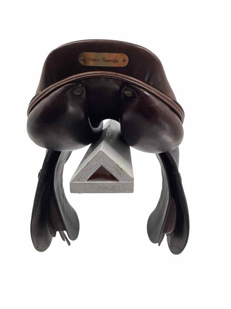 17.5" Amerigo used close contact saddle