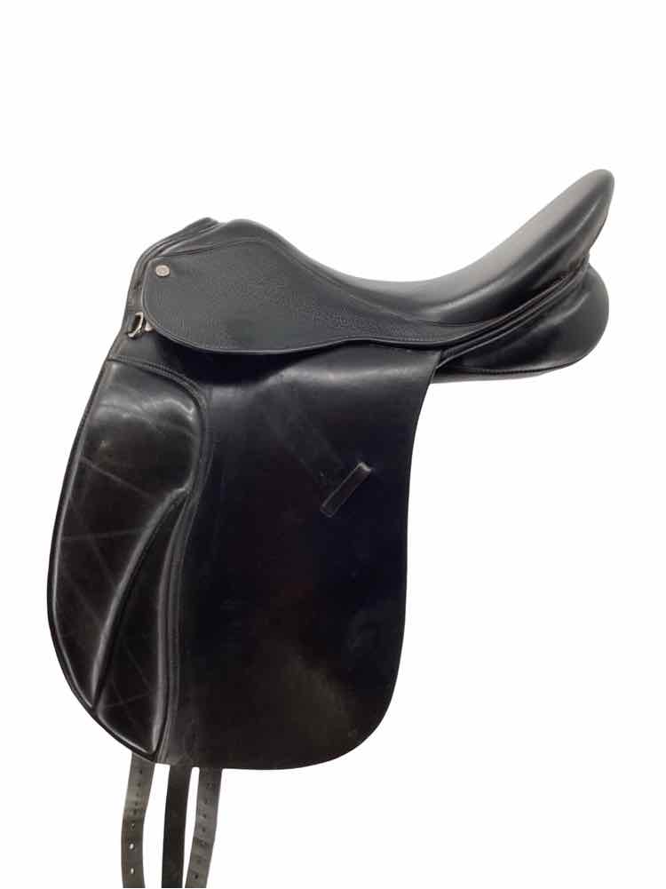 18" Collegiate used dressage saddle B