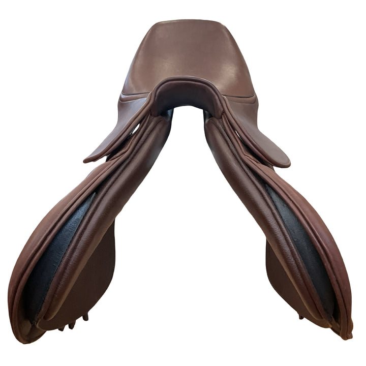 17" Pegasus Butterfly Marla Narrow Used Hunter/Jumper Saddle