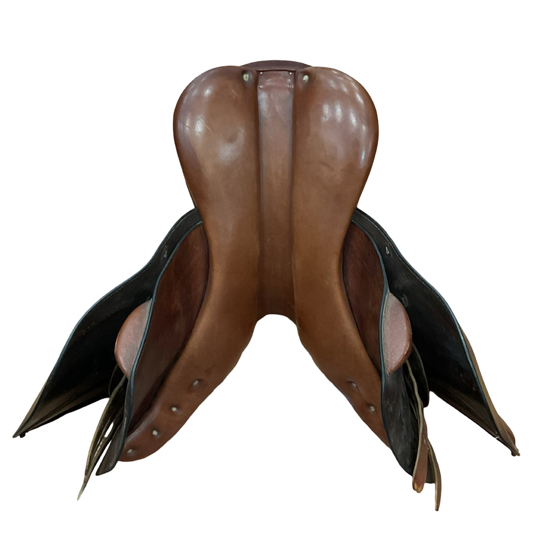17.5" Ovation Ruiz Diaz Wide Used Hunter/Jumper Saddle