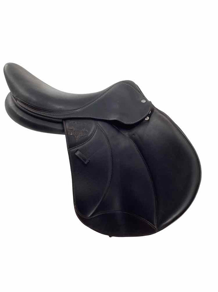 BUTLER VOLTAIRE USED HUNTER/JUMPER SADDLES