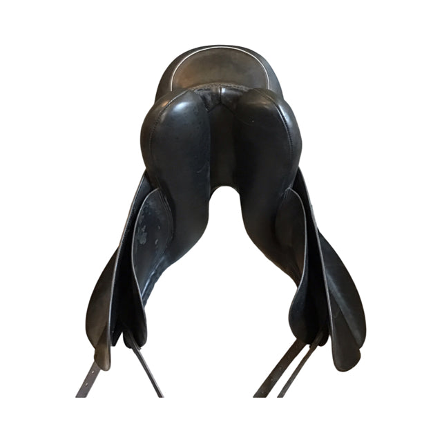 17.5" Hennig Euro American Sofa Medium Tree Used Dressage Saddle - C